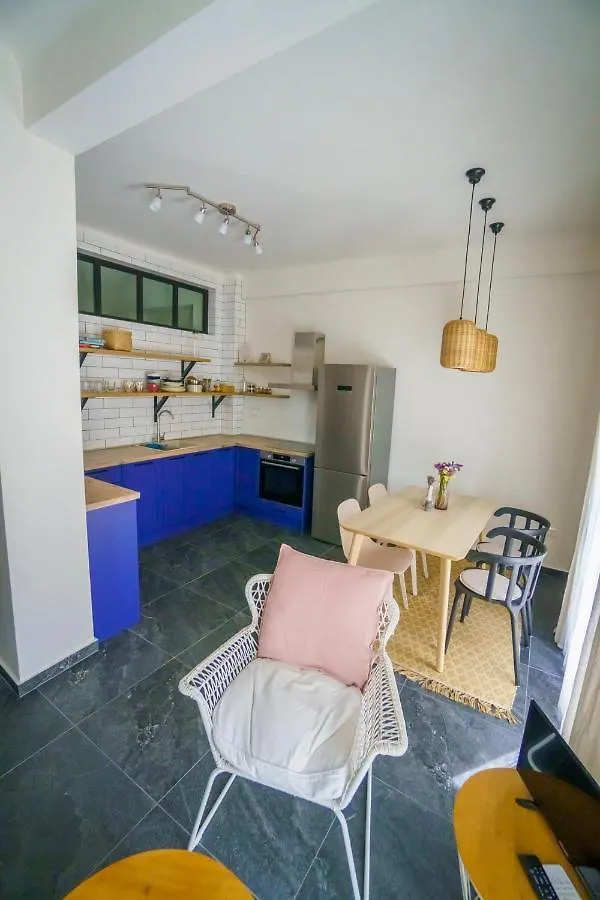 Gorgeous Apartment In The City Center Salonic